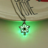 Glowing Discoloration Moon Chain Necklace